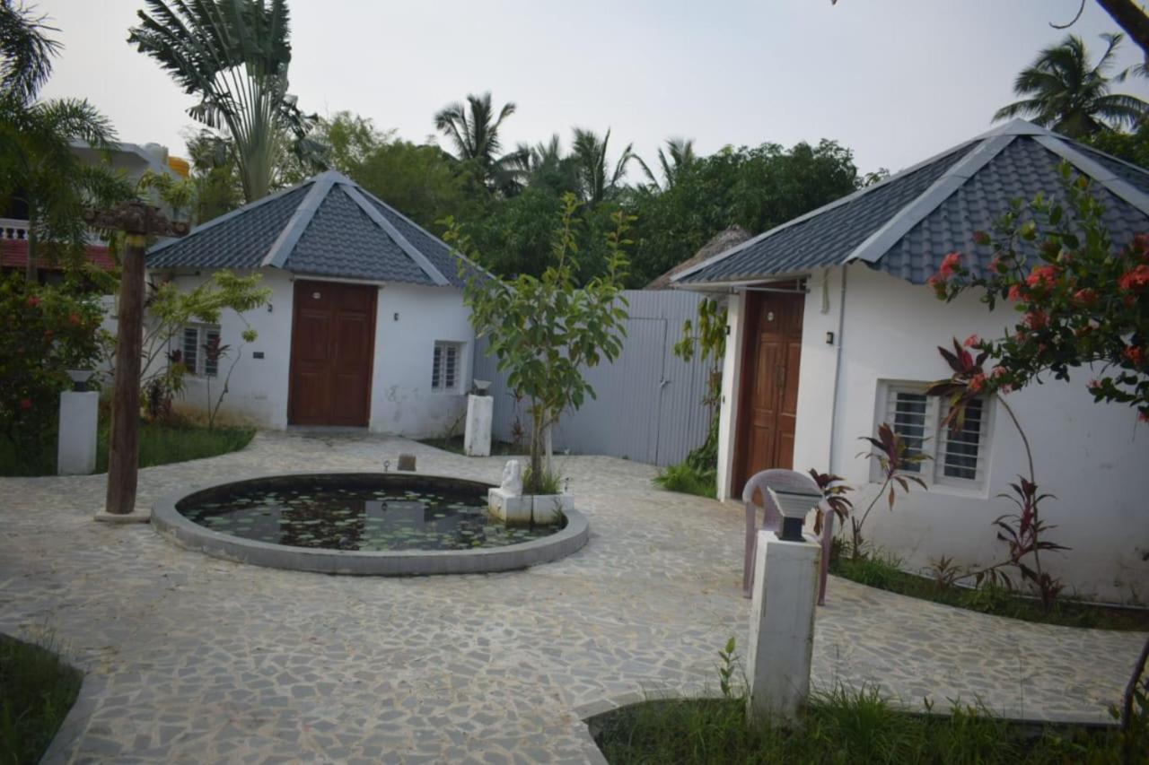 Le Epic Resort Virāmpattinam المظهر الخارجي الصورة